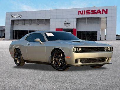 Used 2019 Dodge Challenger R/T w/ Blacktop Package