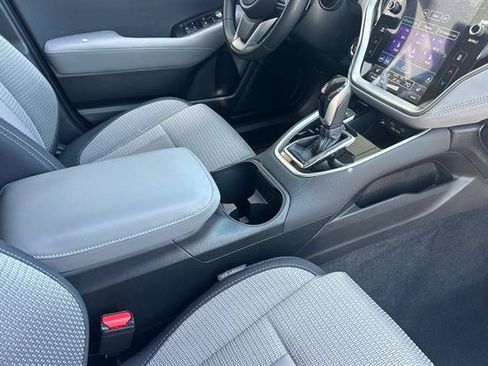 Used 2022 Subaru Outback Premium AWD/4WD image 17