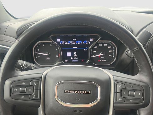 Used 2022 GMC Sierra 2500 Denali w/ Denali Ultimate Package AWD/4WD image 24