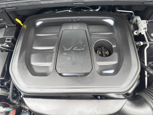 Used 2020 Jeep Grand Cherokee Limited AWD/4WD image 48