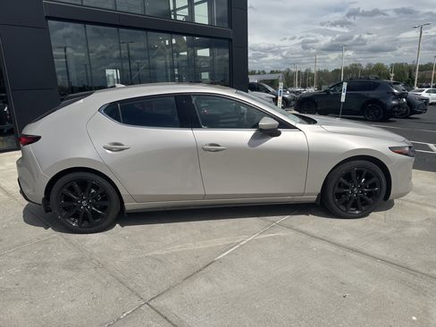New 2026 MAZDA MAZDA3 2.5 S Hatchback w/ Premium Pkg FWD image 3