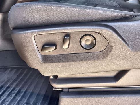 Used 2026 Chevrolet Silverado 1500 RST RWD image 31