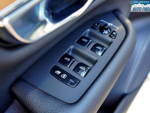 Used 2021 Volvo XC90 T8 Inscription Expression w/ Advanced Package image 10