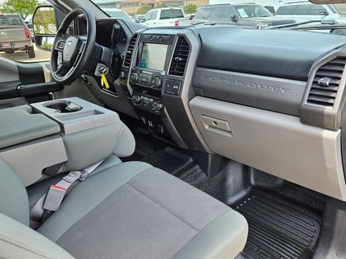 Used 2019 Ford F250 XL w/ STX Appearance Package image 20