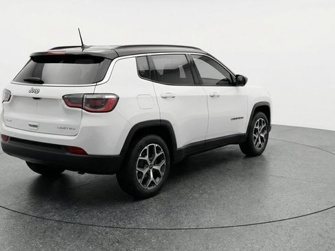 Used 2025 Jeep Compass Limited AWD/4WD image 9
