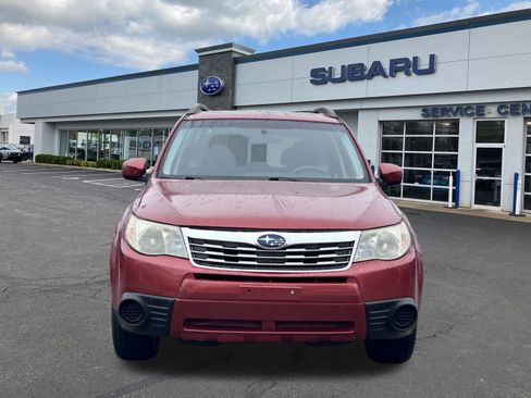 Used 2010 Subaru Forester 2.5X Premium image 2