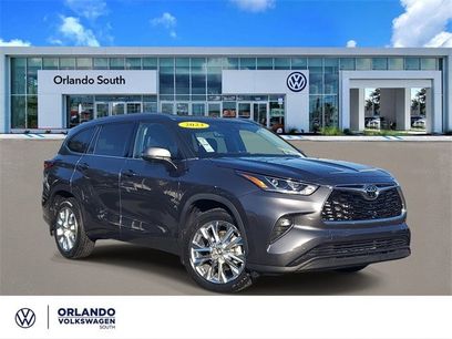 Used 2023 Toyota Highlander Limited