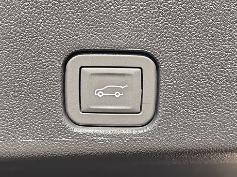 New 2026 GMC Acadia Elevation w/ Super Cruise Package image 14