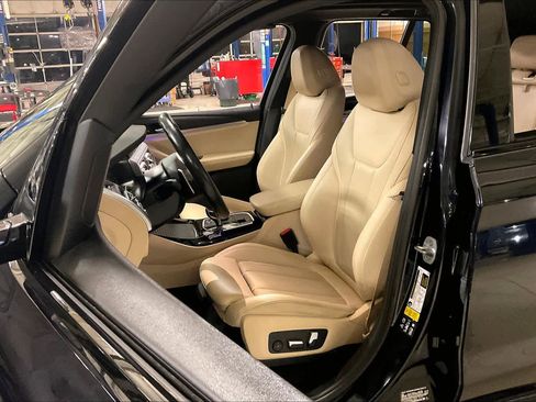 Used 2022 BMW X3 xDrive30i w/ M Sport Package 2 image 7