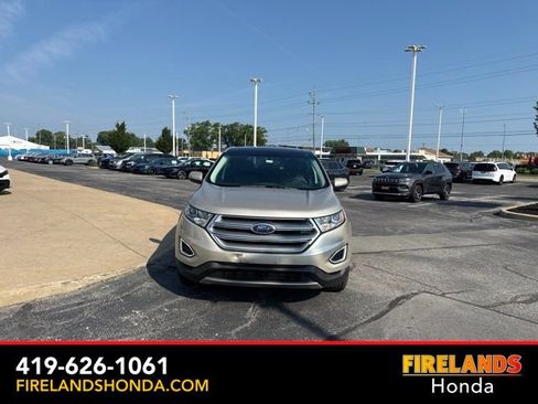 Used 2018 Ford Edge SEL w/ Equipment Group 201A FWD image 2