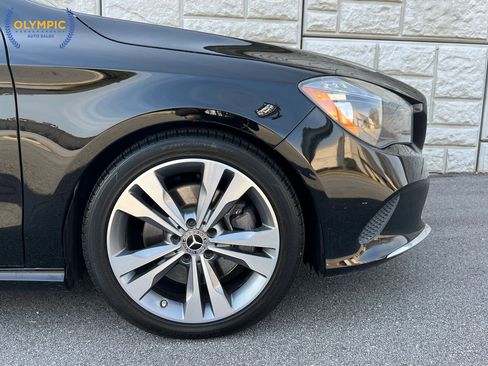 Used 2018 Mercedes-Benz CLA 250 image 12