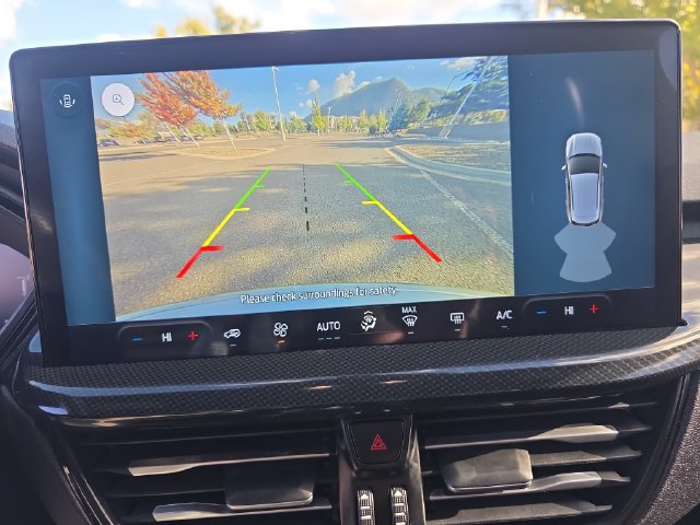 Used 2023 Ford Escape ST-Line w/ Tech Pack #1 FWD image 23