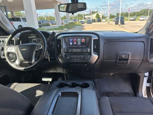 Used 2016 Chevrolet Silverado 2500 LT AWD/4WD image 3