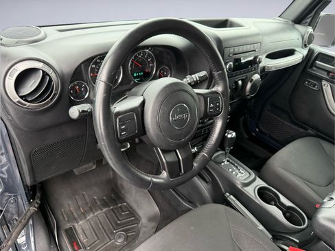 Used 2016 Jeep Wrangler Sport w/ Quick Order Package 24S AWD/4WD image 14