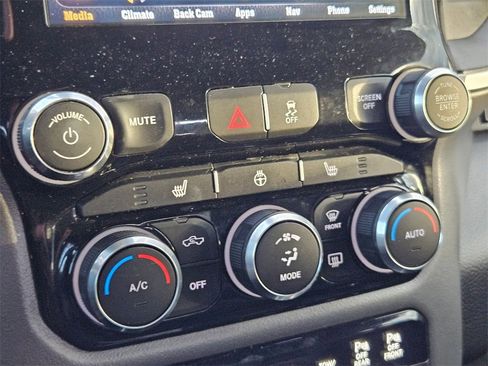 Certified 2020 RAM 3500 Big Horn w/ Night Edition image 29