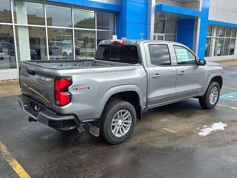 New 2025 Chevrolet Colorado LT w/ LT Convenience Package image 8