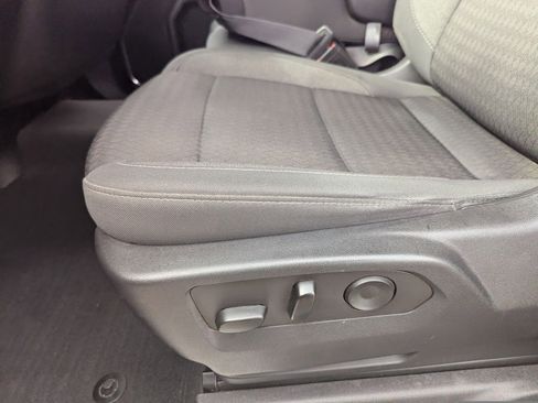 Certified 2022 Chevrolet Silverado 1500 LT image 10