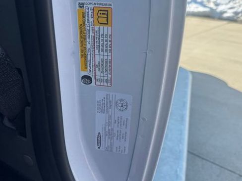 Used 2024 Chevrolet Express 2500 w/ Driver Convenience Package image 14