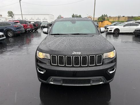 Used 2021 Jeep Grand Cherokee Limited AWD/4WD image 2