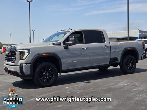 Used 2025 GMC Sierra 2500 AT4 w/ AT4 Premium Plus Package AWD/4WD image 7