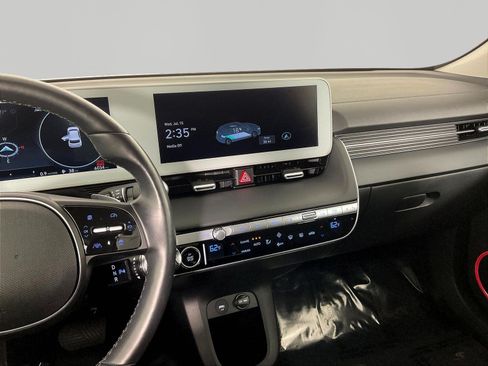 Certified 2023 Hyundai Ioniq 5 SEL AWD/4WD image 9