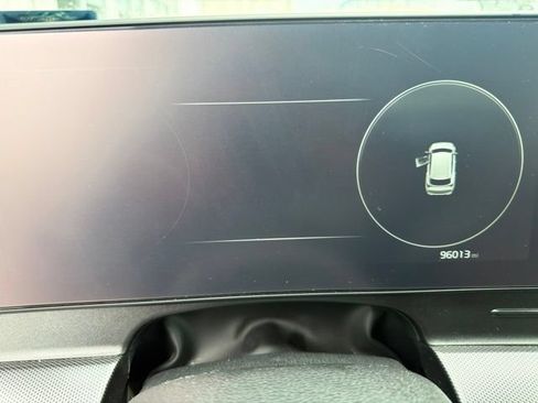 Used 2023 Kia Sportage SX FWD image 9