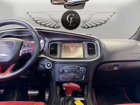 Used 2015 Dodge Charger R/T Scat Pack w/ Technology Group image 11