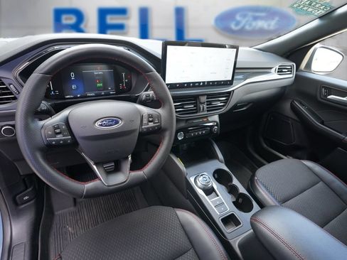 Certified 2024 Ford Escape ST-Line w/ Tech Pack #1 AWD/4WD image 11