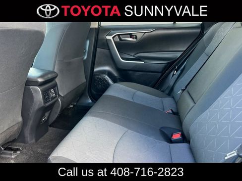 Used 2024 Toyota RAV4 XLE image 5