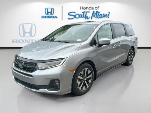 New 2026 Honda Odyssey EX-L image 3