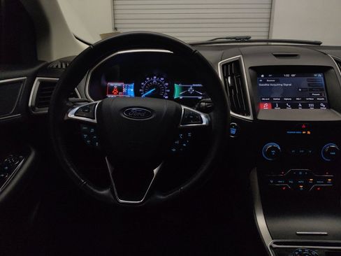 Used 2019 Ford Edge SEL w/ Equipment Group 201A FWD image 22