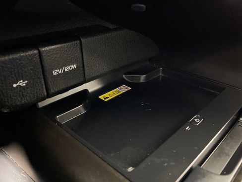 Certified 2022 Toyota Camry XSE image 30