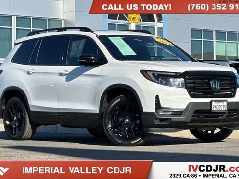 Used 2024 Honda Passport Black Edition image 1
