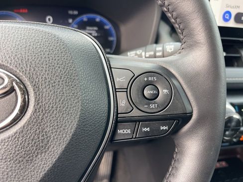 Used 2024 Toyota RAV4 Limited w/ Advanced Technology Package image 17