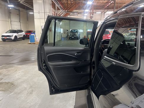 Used 2019 Honda Passport Sport image 21