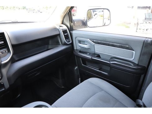 Used 2019 RAM 2500 Big Horn AWD/4WD image 20