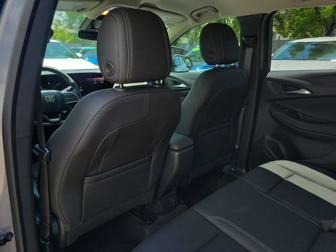 Used 2024 Buick Encore GX Sport Touring w/ Advanced Technology Package FWD image 9