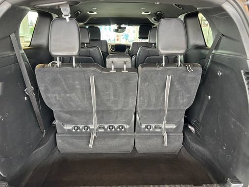Used 2025 Chrysler Pacifica Select FWD image 28
