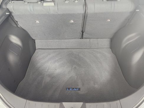 Used 2025 Nissan Leaf S FWD image 18