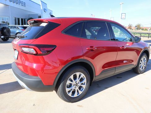 New 2025 Ford Escape Active w/ Cold Weather Package image 19