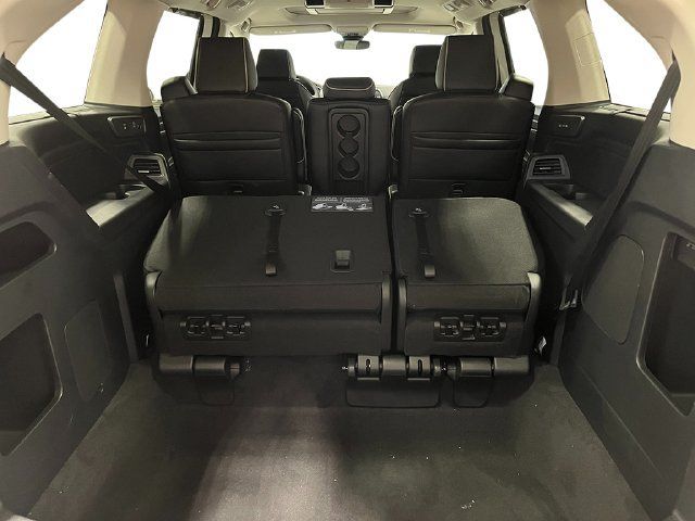 New 2027 Honda Odyssey Touring image 27