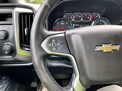 Used 2015 Chevrolet Silverado 1500 LT w/ LT Convenience Package AWD/4WD image 12