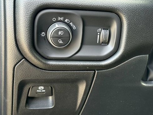 New 2026 RAM 1500 Express RWD image 22