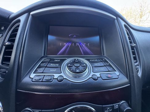 Used 2017 INFINITI QX50 2WD w/ Premium Plus Package image 19