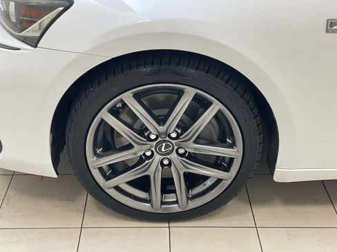 Used 2018 Lexus IS 350 F Sport image 25