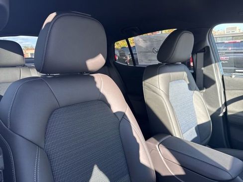 New 2026 Buick Envista Preferred w/ Convenience I Package image 18