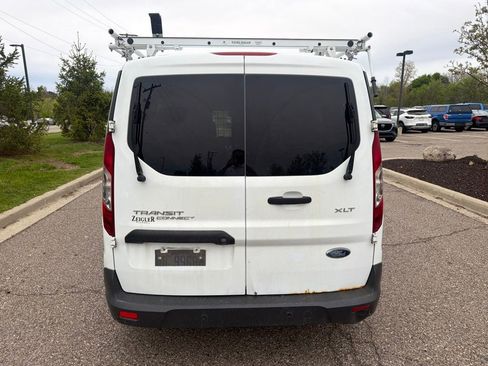 Used 2018 Ford Transit Connect XLT FWD image 4