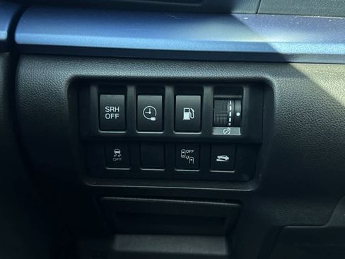 Used 2020 Subaru Crosstrek Hybrid w/ Moonroof Package w/Navigation image 21