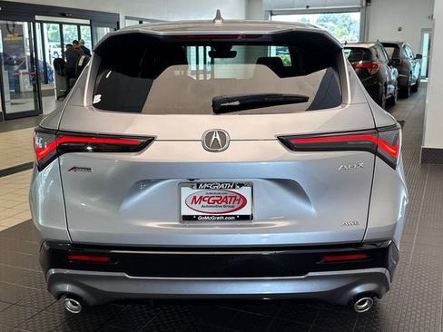 Used 2025 Acura ADX A-Spec image 5