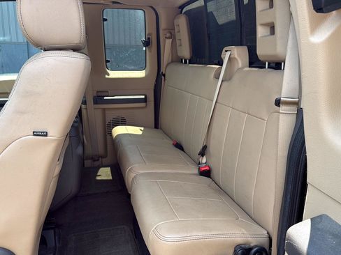 Used 2016 Ford F250 Lariat w/ Chrome Package AWD/4WD image 10